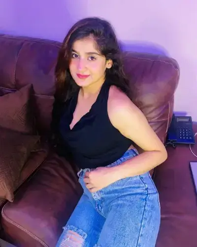 Call Girls Bakhtiarpur