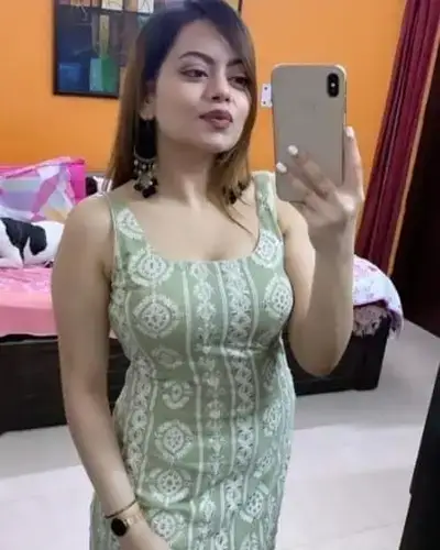 Call Girl in Bakhtiarpur